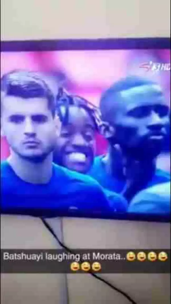 Chelsea Player Batshuayi Caught Laughing At Teammate